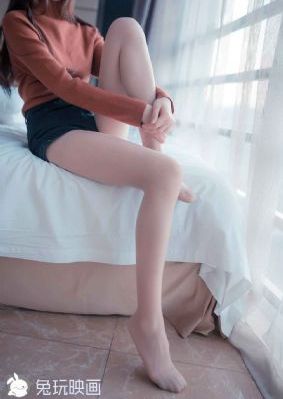 隔壁房间有个日本女孩很开放_国产剧手机免费观看完整