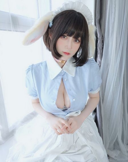 《被丈夫上司调教堕落的妻子_快播高清无删减WWW