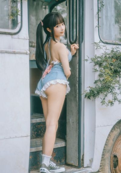 满淫电车在线观看_720免费高清观看