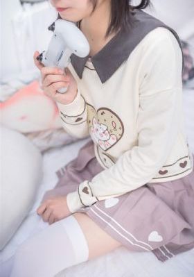 美女露咪咪_720在线视频观看