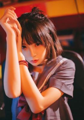 酒店服务生满天星法版免费观看_日本成人在线