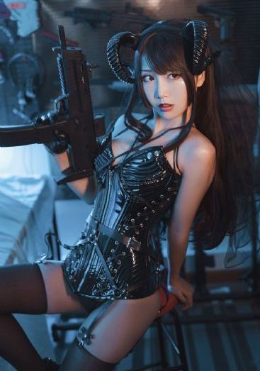 电视剧《真心英雄》在线观看_JVID性感写真