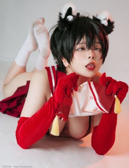 《隔壁女邻居》韩剧_HD免费观看视频
