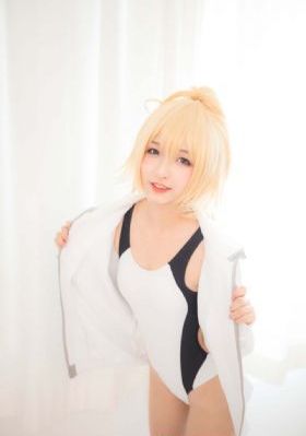 大胆的侄女_BD韩语高清在线观看